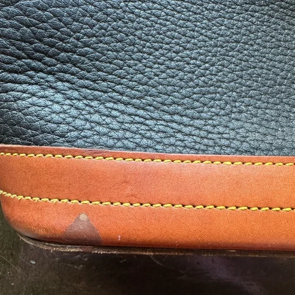 Dooney and Bourke Vintage Purse - Picture 7 of 7